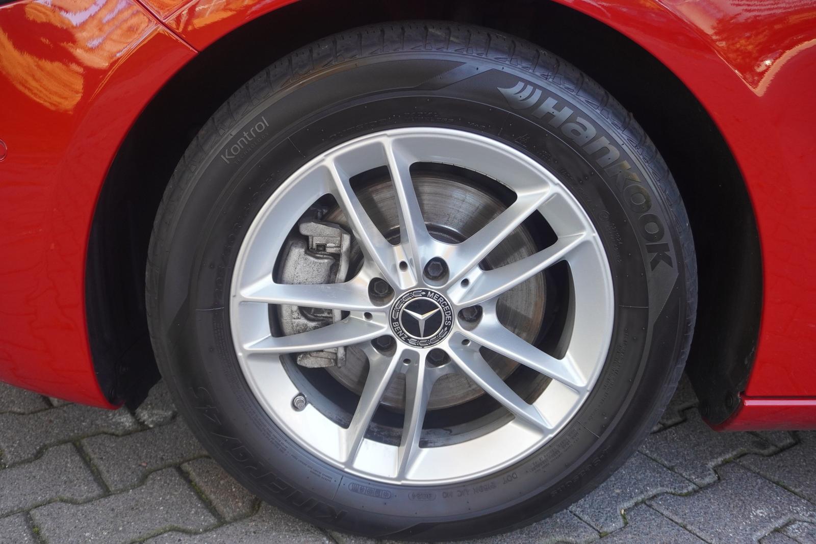 Mercedes-Benz A200 Progressive Navi Panorama Android Apple PDC