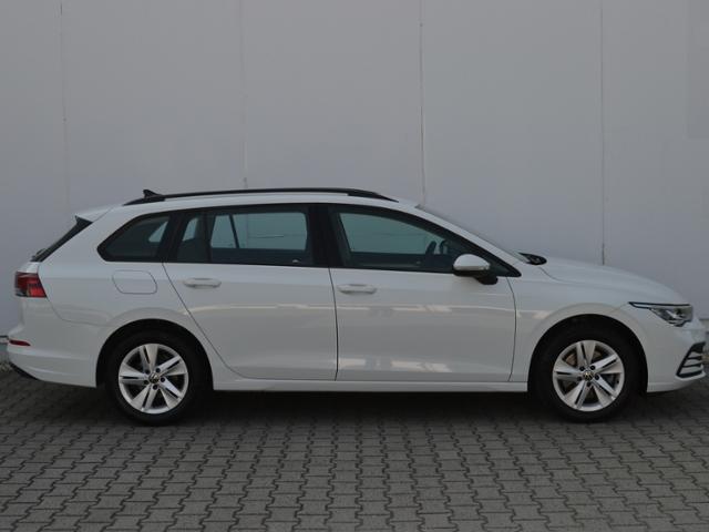 Volkswagen Golf VIII Variant 2.0 TDI Life AHK/LED/NAVI+VZE/
