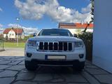 Jeep Grand Cherokee Overland 5.7 V8 HEMI LPG - Jeep Grand Cherokee Overland mit Benzin-Antrieb
