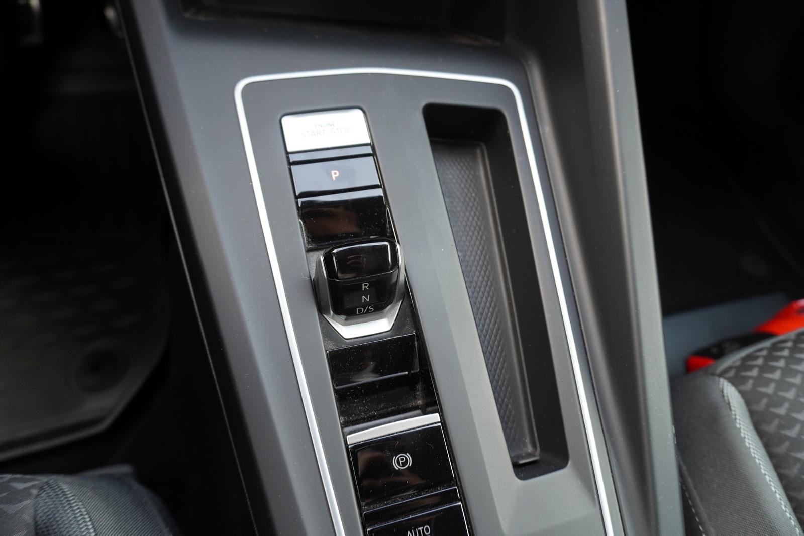 Volkswagen Golf VIII Active eTSI LED Navi AHK Touchscreen, миниатюра 20
