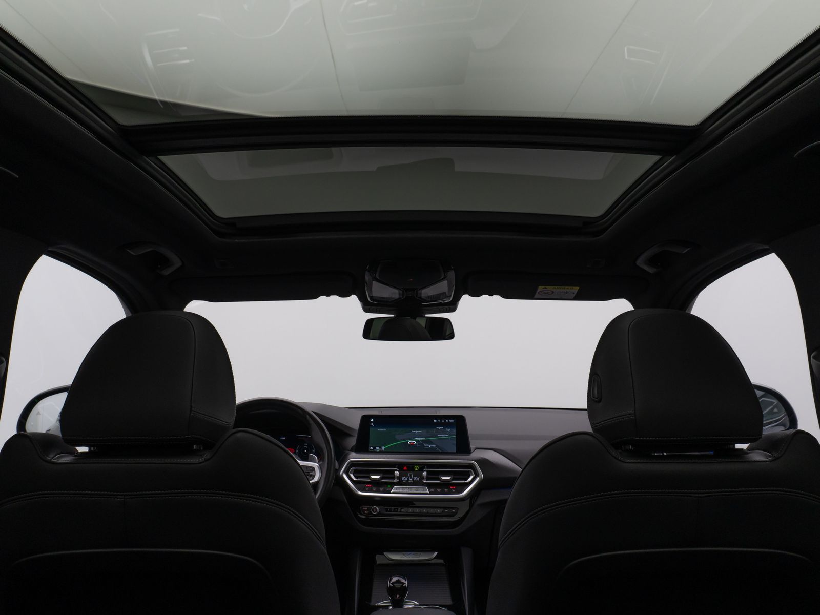 Fahrzeugabbildung BMW X3 xD20d M Sport Panorama Kamera Laser HUD HiFi