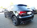 Audi S1 Sportback 2.0 TFSI quattro MMI-NAVI XENON PDC - mit Benzin-Antrieb: Schwarz, Kleinwagen, mit Klimaautomatik