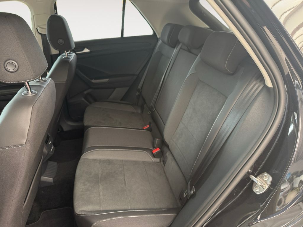 Fahrzeugabbildung Volkswagen T-Roc 1.5TSI DSG Style AHZV 5 Jahre NW Garantie