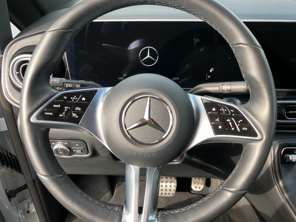 Fahrzeugabbildung Mercedes-Benz V 300 d STYLE Lang Navi*360*PDC*Sportp.*SpurH