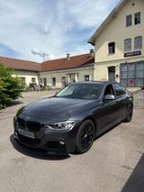 BMW 320D*Navi prof.*Bi-xenon*Leder* - BMW 320 aus 2012: 320d