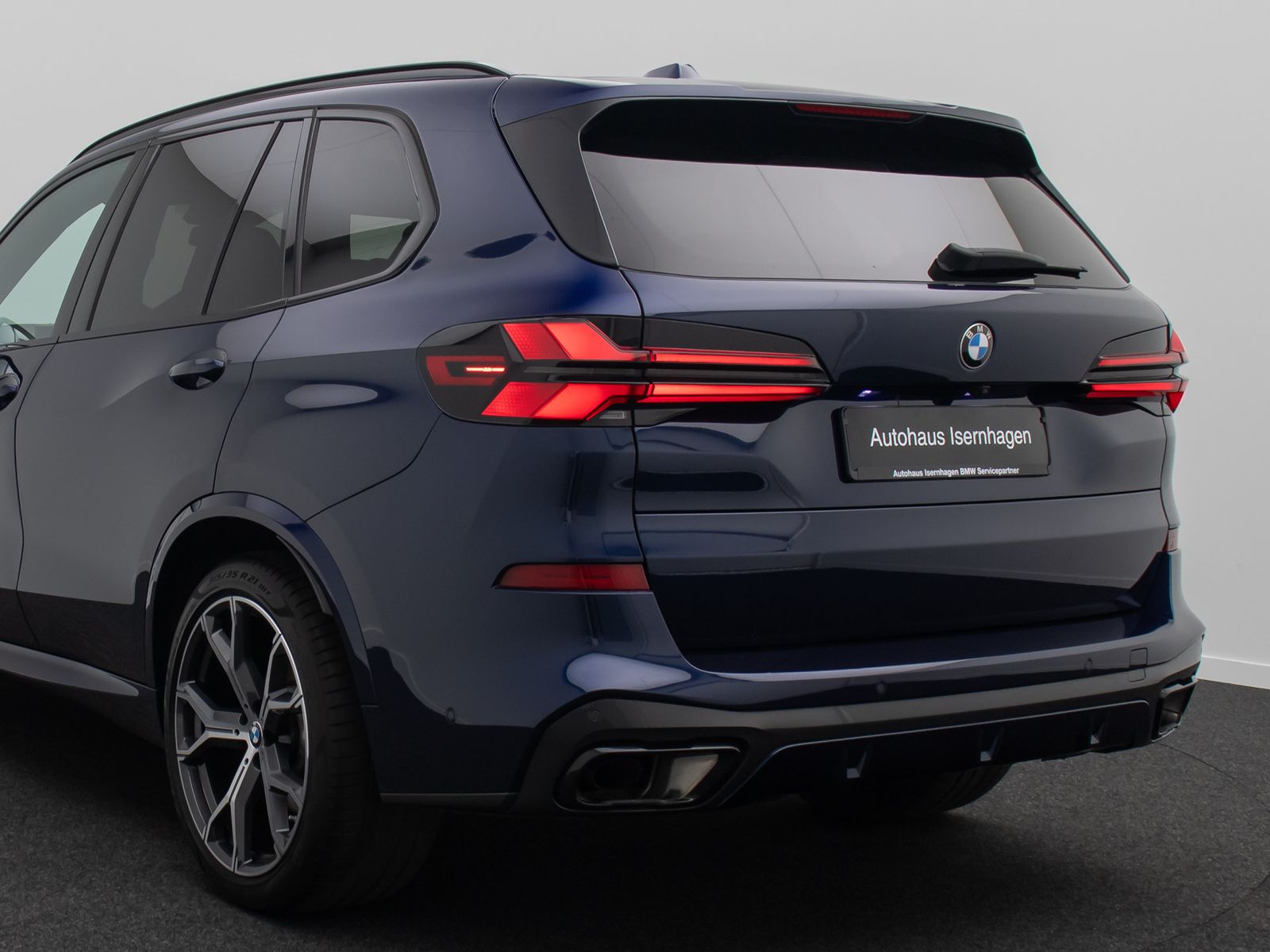 Fahrzeugabbildung BMW X5 xD40d  M Sport Pro Panorama 360&deg;HUD DAB H/K