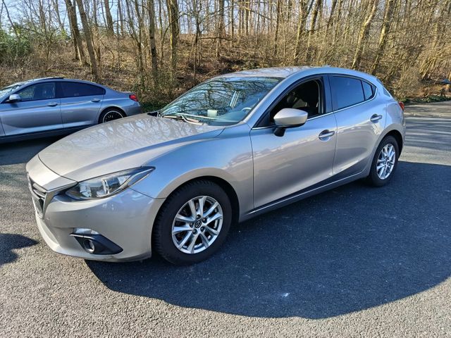 Mazda 3 Lim. Center-Line*AUT.*KLIMA*NAVI*SHZ*TEMPOMAT*