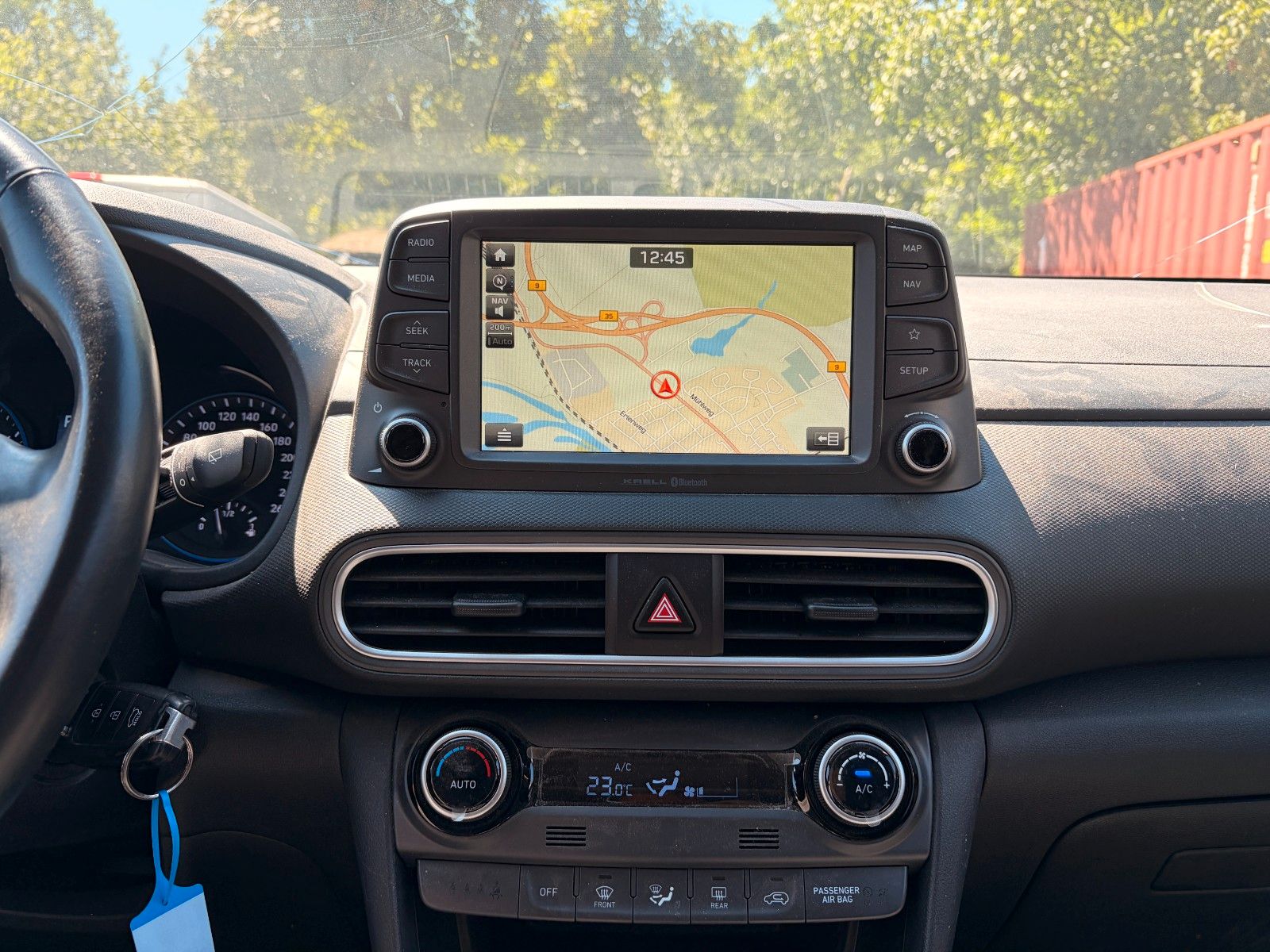 Fahrzeugabbildung Hyundai Kona Automatik*SHZ*NAVI*LED*AHK***