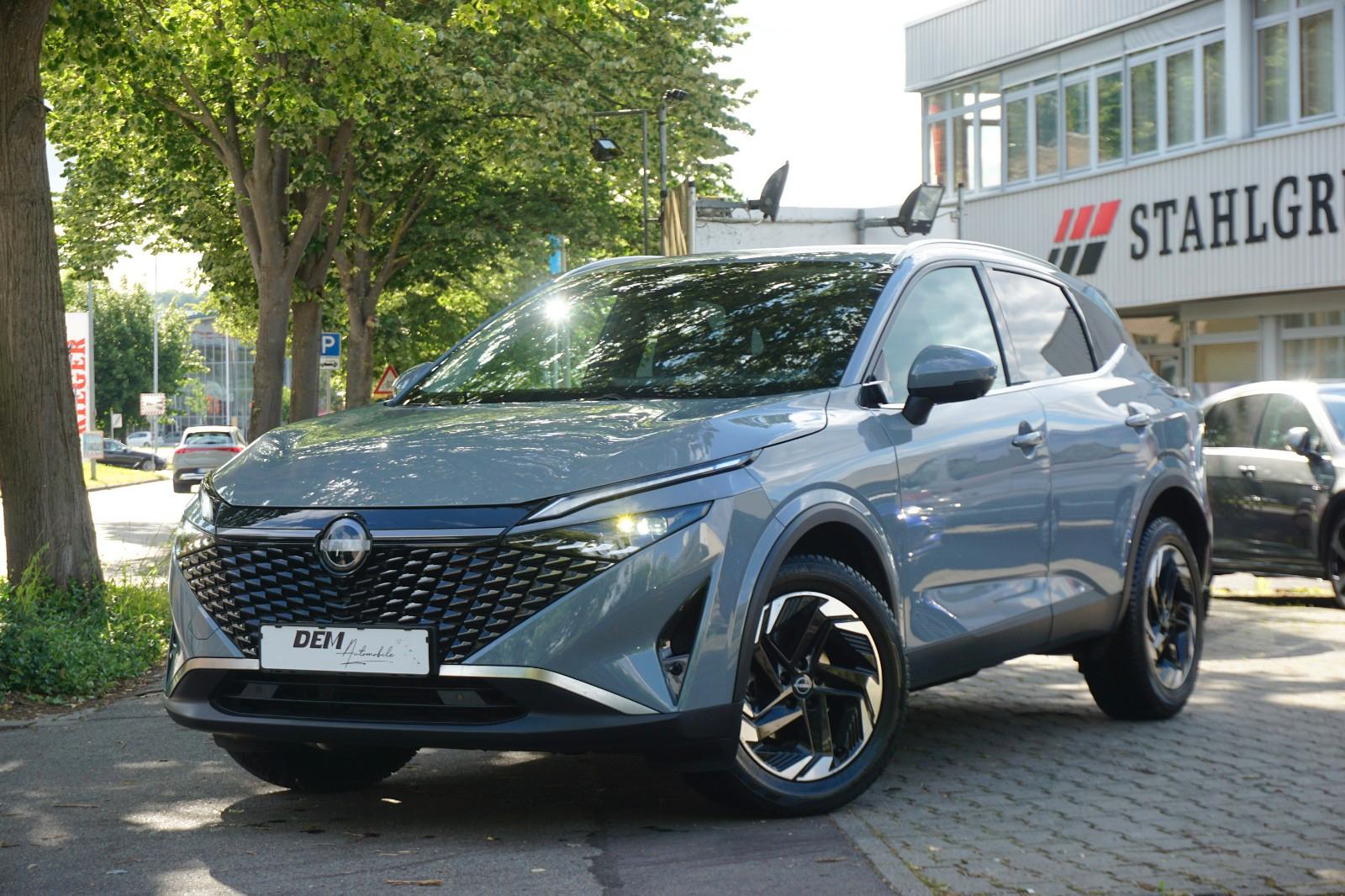Nissan Qashqai N-Connecta / 1. HD / Ceramic Grey / 360°