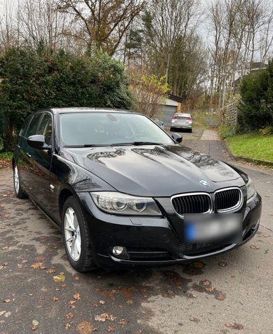 BMW 320 d xDrive Touring -