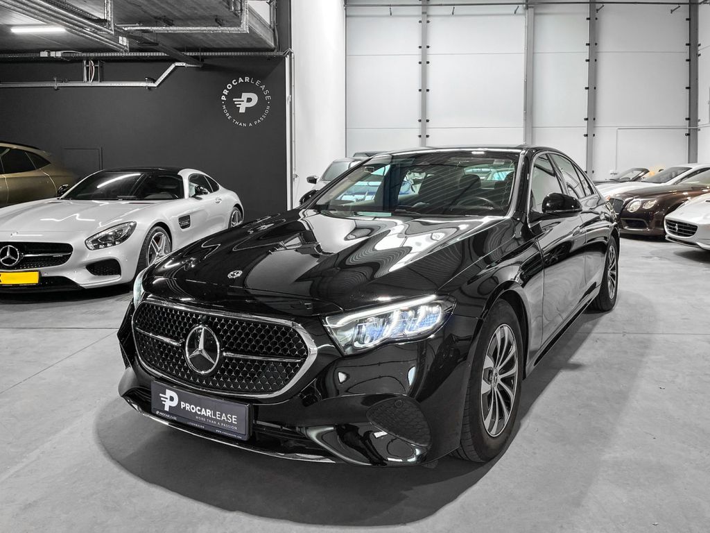 Image of Mercedes-Benz E 200