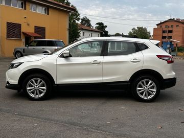 Nissan Qashqai - 4