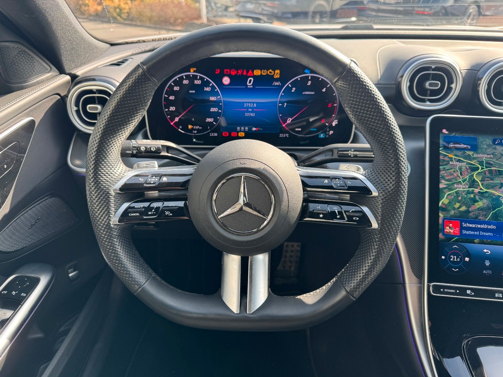 Fahrzeugabbildung Mercedes-Benz C 300 d T AMG NIGHT+AHK+MEMORY+TOTW+AMBIENTE