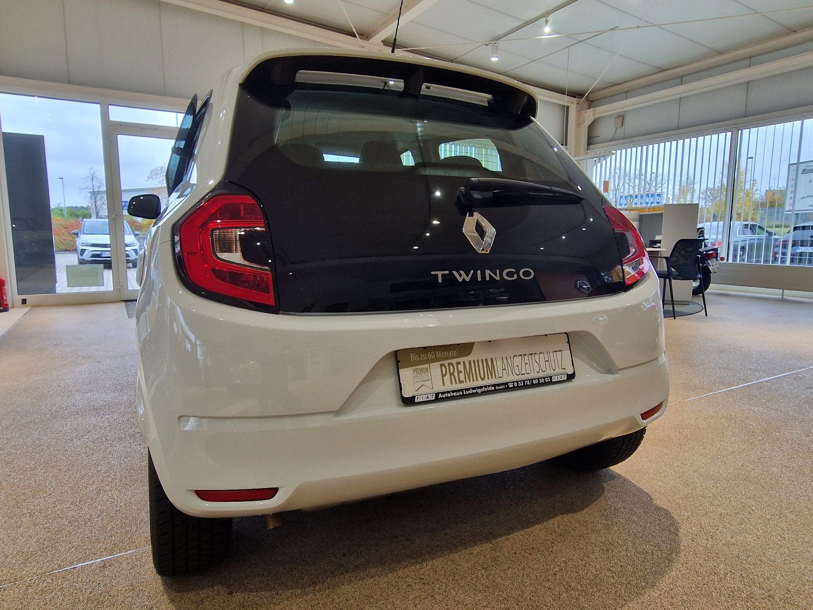 Fahrzeugabbildung Renault Twingo SCe 65 Equilibre