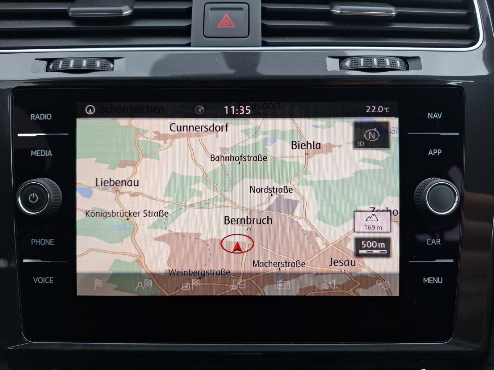 Fahrzeugabbildung Volkswagen Golf VII Variant TSI Comfortline Navi ACC RFK SH