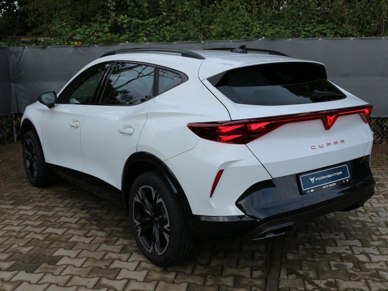 Fahrzeugabbildung CUPRA Formentor 1.5 eTSI DSG