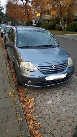 Citroën Citroen C3 in Grau (Erstzulassung 2006)