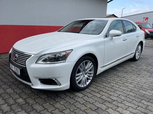Lexus LS 600h Luxury