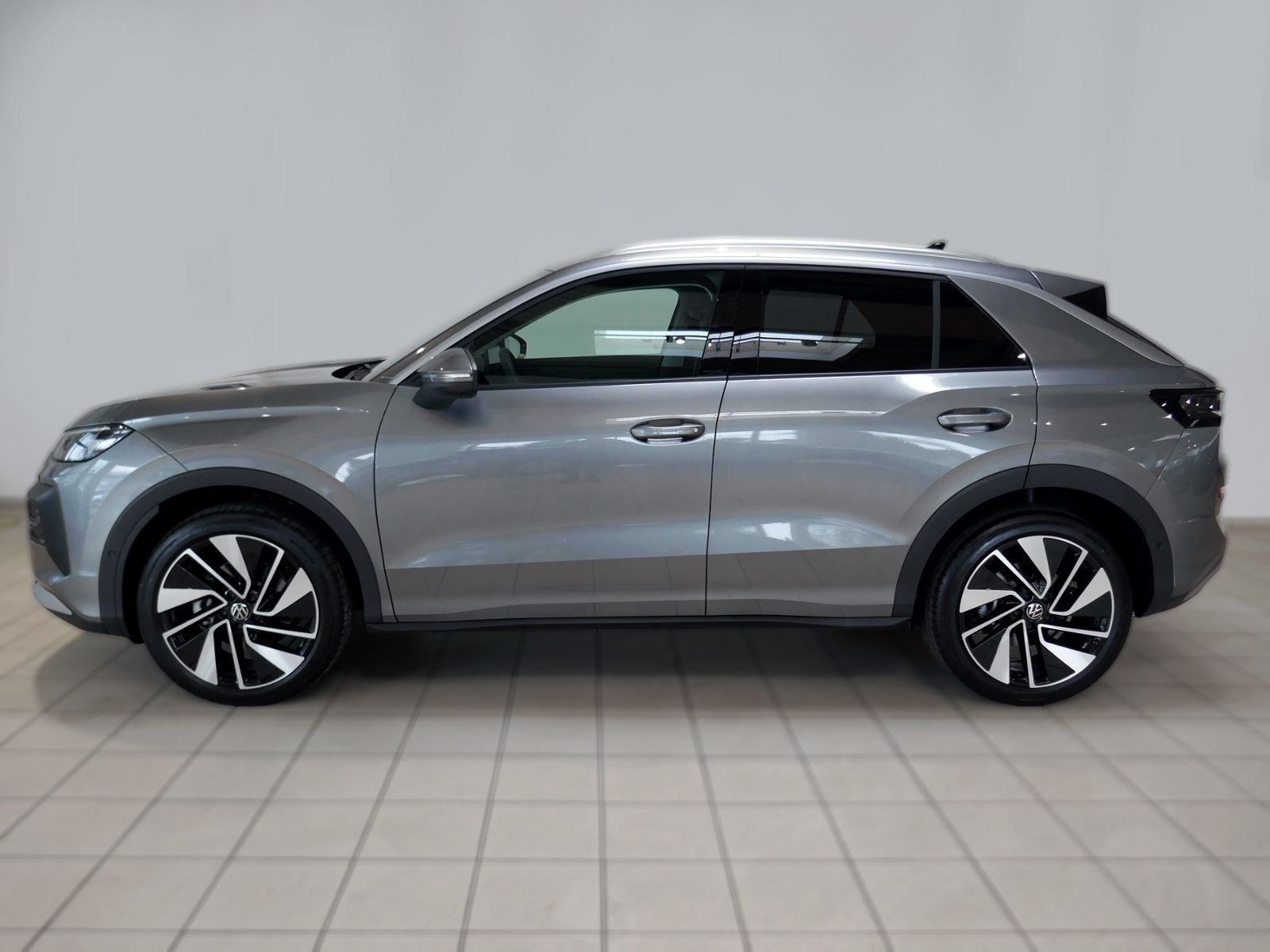 Fahrzeugabbildung Volkswagen T-Roc Style 1.5 eTSI DSG | LED AHK RFK ACC Navi