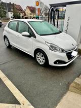 Peugeot 208 1.2 Active PureTech 82 Active - Peugeot 208 in Nürnberg