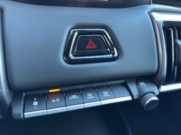 Toyota Urban Cruiser 61 kWh Teamplayer *CAM*LHZ*SHZ*