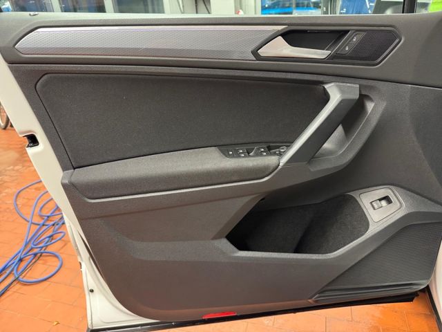 Tiguan Active 2.0 TDI LED Navi AHK Climatronic