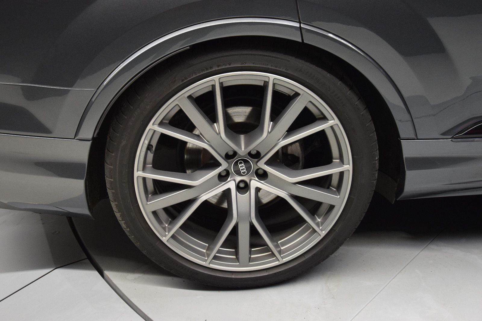 Fahrzeugabbildung Audi Q7 50 TDI quattro S line Pano Luft Massage 22"