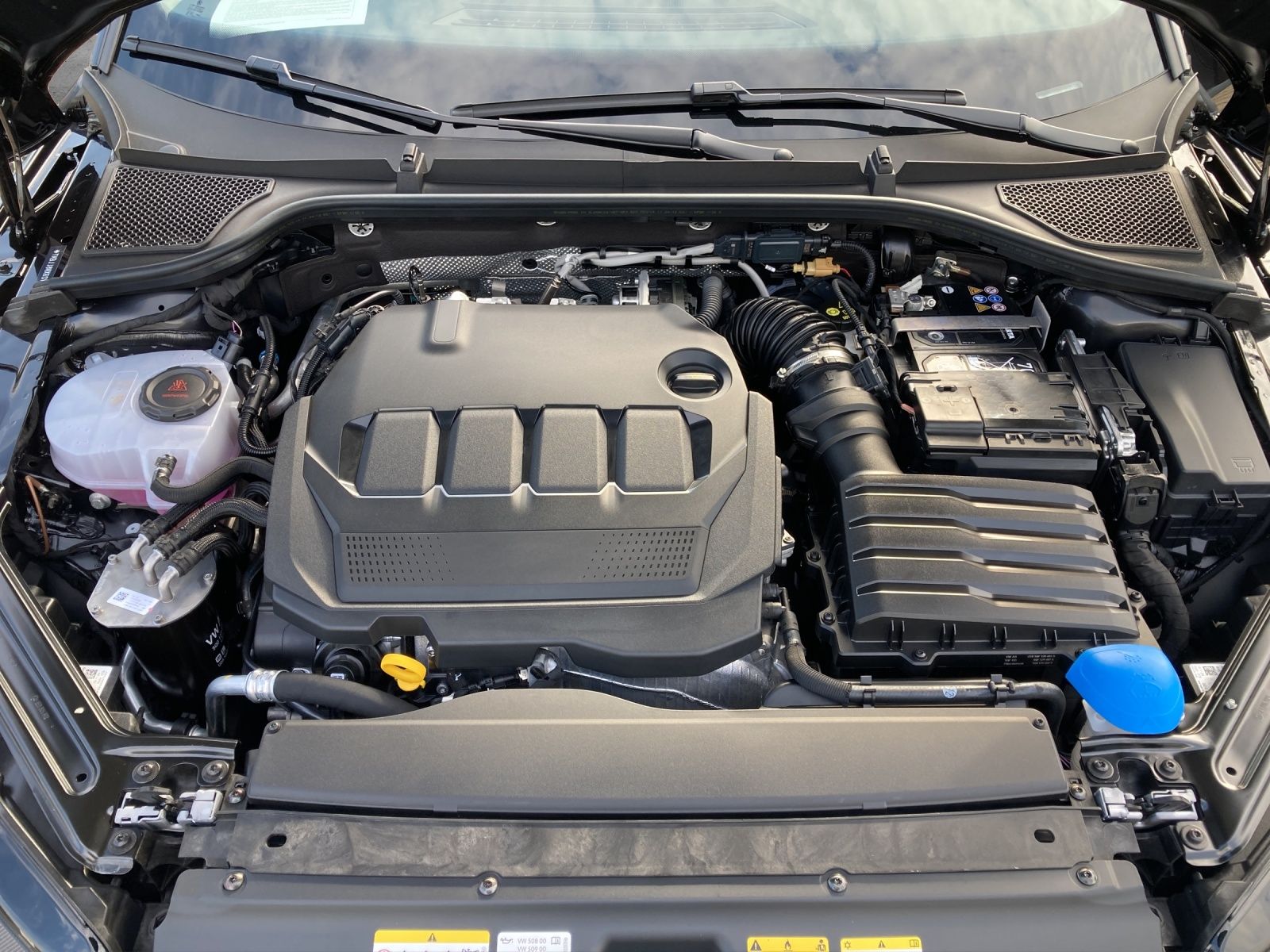 Fahrzeugabbildung SKODA Octavia Combi 2.0 TDI Selection LED-Scheinwerfer