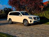 Mercedes-Benz GLS 450 4MATIC  - Mercedes-Benz GLs