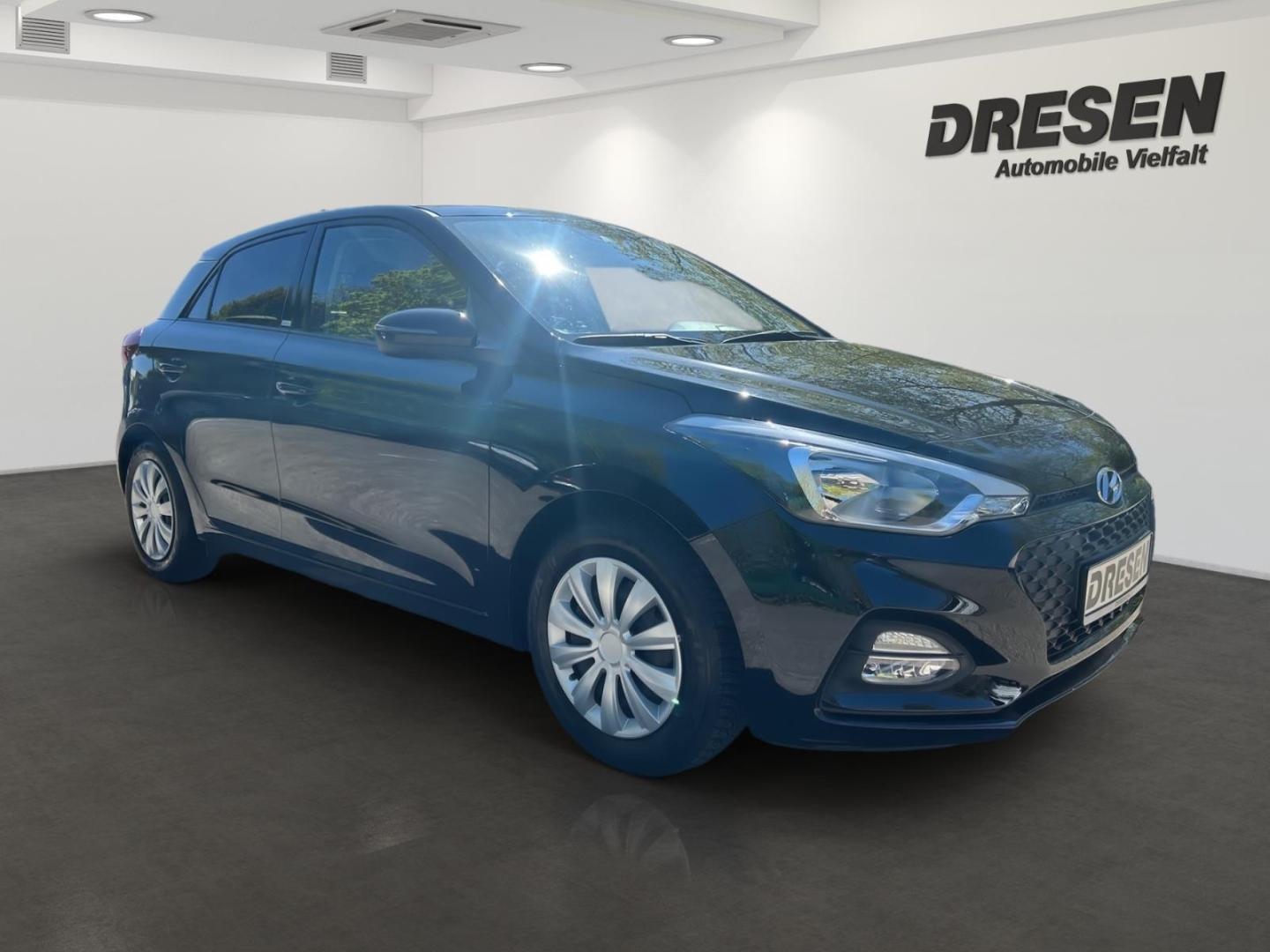 Hyundai i20 YES! SHZ+NSW+Klima+NSW+RFK+PP hinten