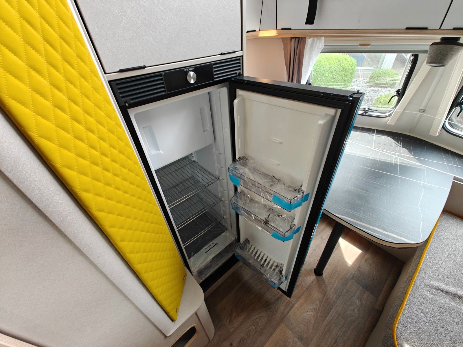 Fahrzeugabbildung HYMER / ERIBA / HYMERCAR Touring 630 Nugget Gold SD - JETZT 5.404€ SPAREN