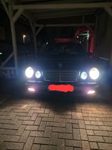 Mercedes-Benz E 230 AVANTGARDE Avantgarde - schwarze Mercedes-Benz E 230