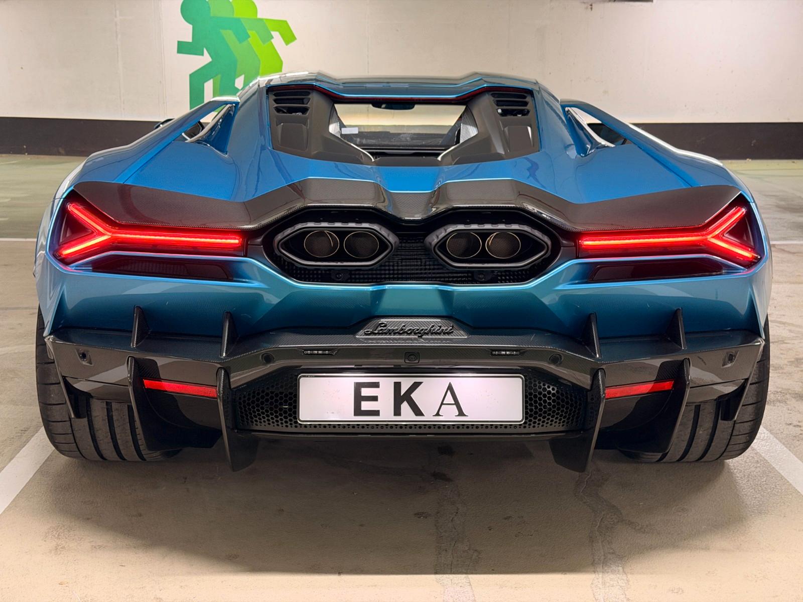 Lamborghini Revuelto 6.5 V12 HPEV - 2026 - carbon