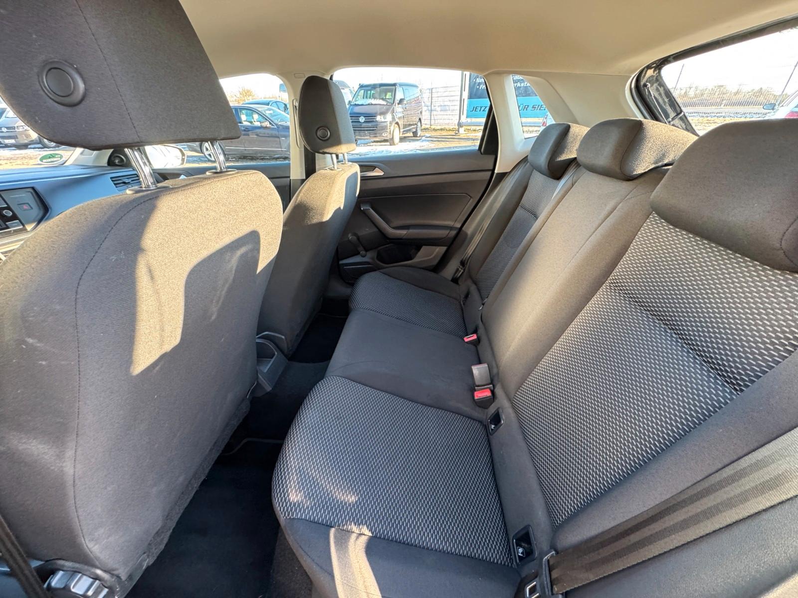 Volkswagen Polo VI Trendline PDC, CarPlay, Sitzheizung, миниатюра 12