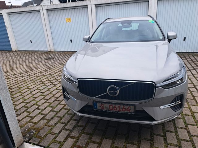 Volvo XC60 MomenProFaceLift ACC AHK HEADUP Lenkradhei