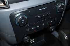 Fahrzeugabbildung Ford Ranger 3,2 TDCI AUTOMATIK WILDTRAK + AHK + ROLLO