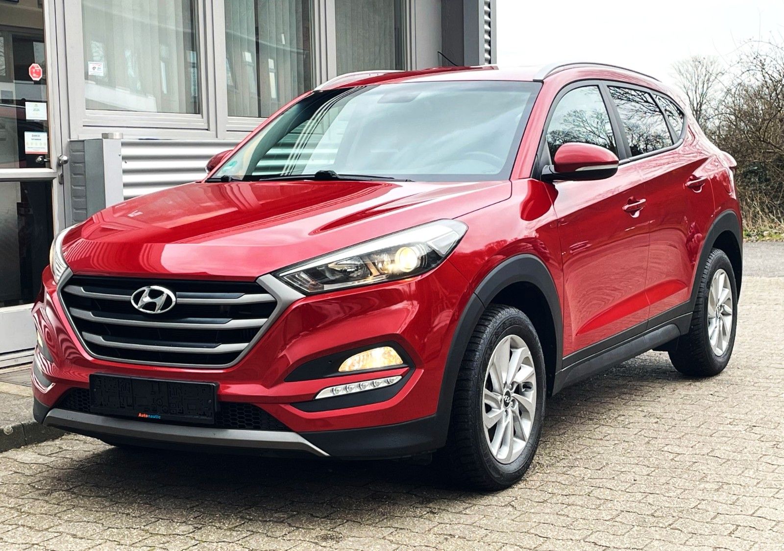 Fahrzeugabbildung Hyundai Tucson 1.7CRDi  KLIMAAUT NAVI SITZHZG CAM 2.Hd