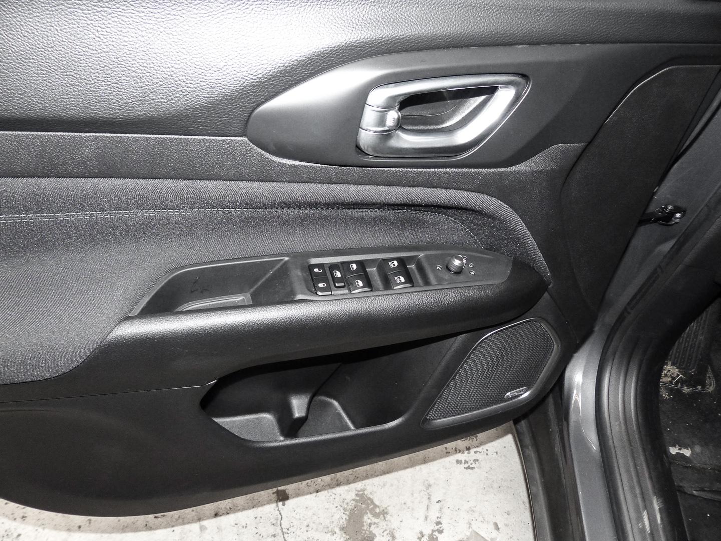 Jeep Compass E-HYBRID UPLAND Soundsystem LED ACC Appl