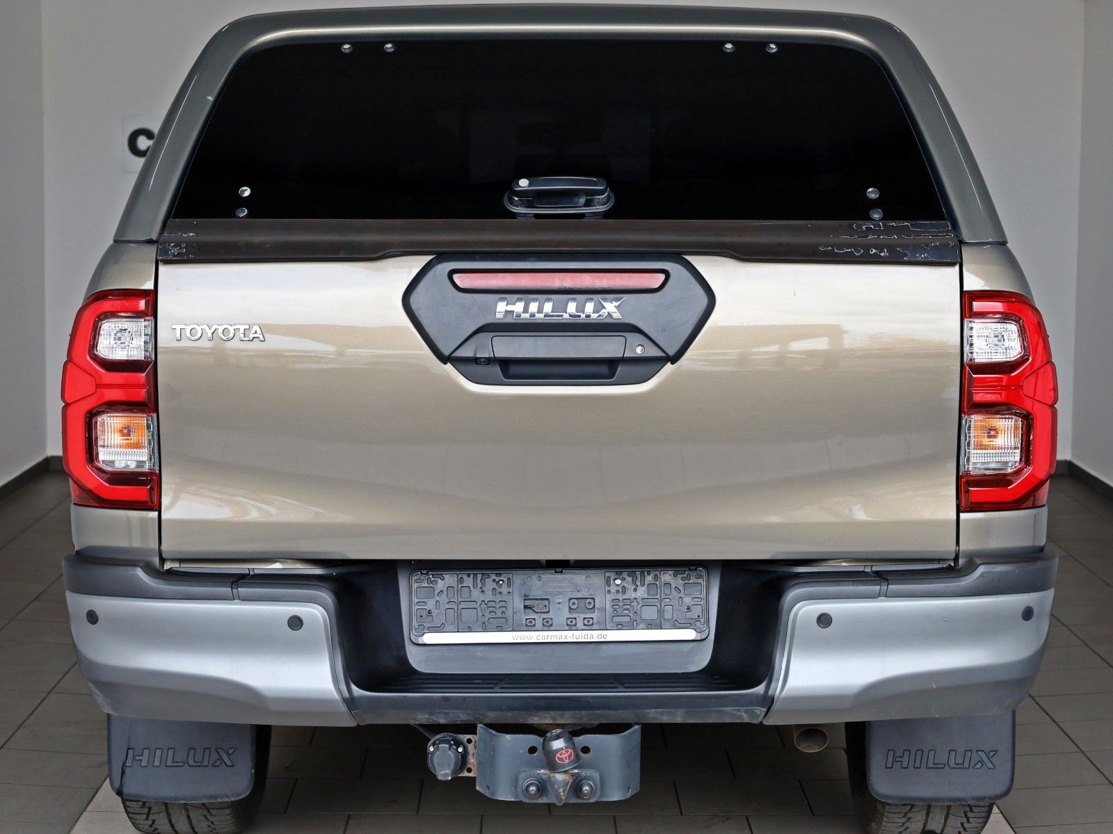 Fahrzeugabbildung Toyota Hilux 2.8 D-4D Invincible,Navi,ACC, HardTop, AHK