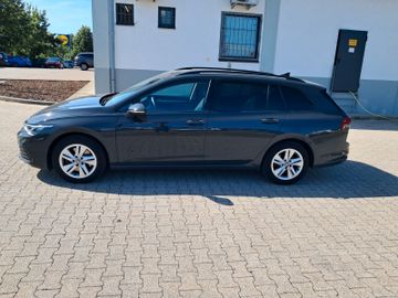 Volkswagen Golf - 2