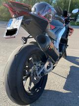 Aprilia RSV4 Factory - APRILIA FACTORY