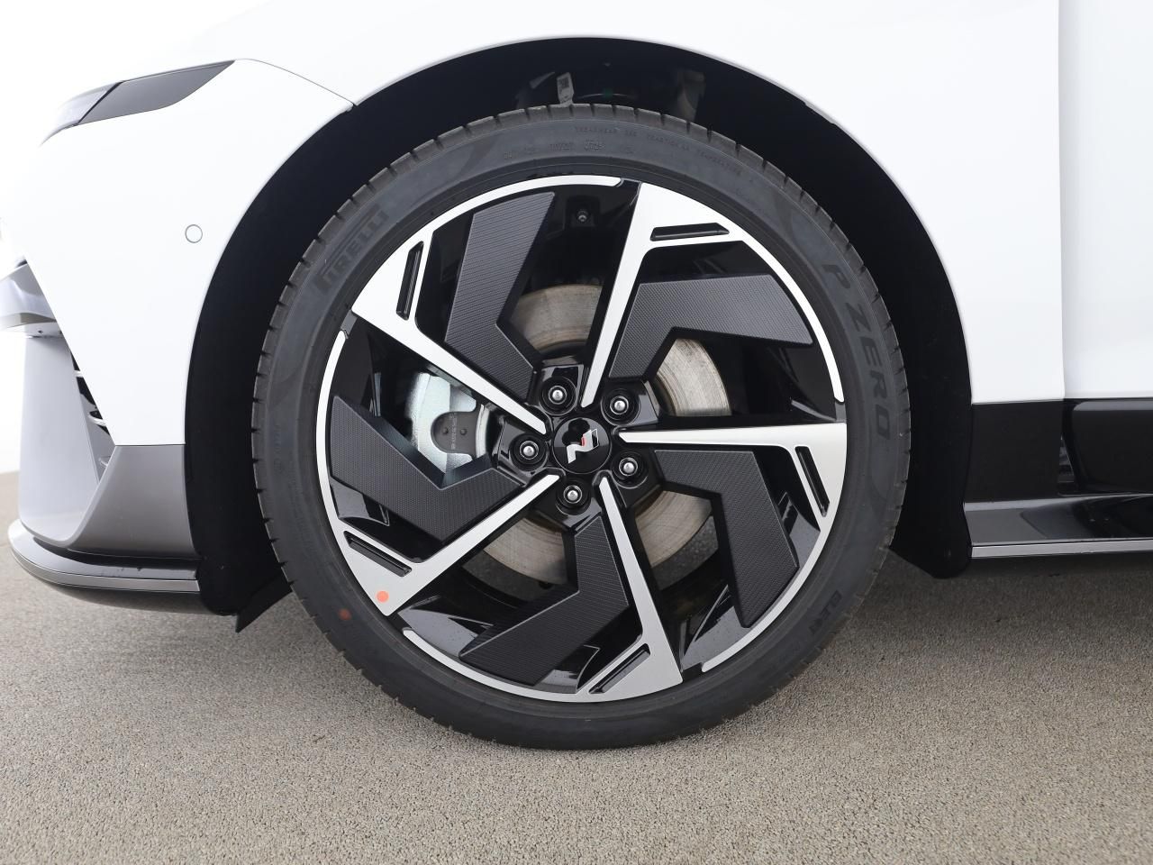 Hyundai IONIQ 6 – Bild 17