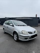 Nissan Almera Tino 1.8 acenta LMF*MFL*Kamera*TÜV - Nissan Almera Tino: Van