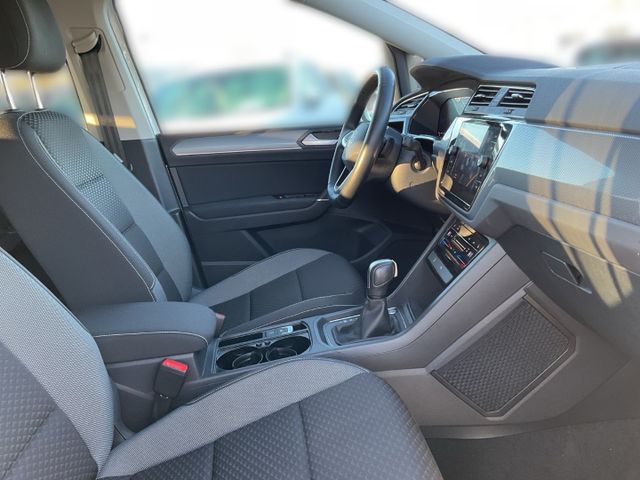 Touran Active 2.0 TDI Navi ACC Apple CarPlay