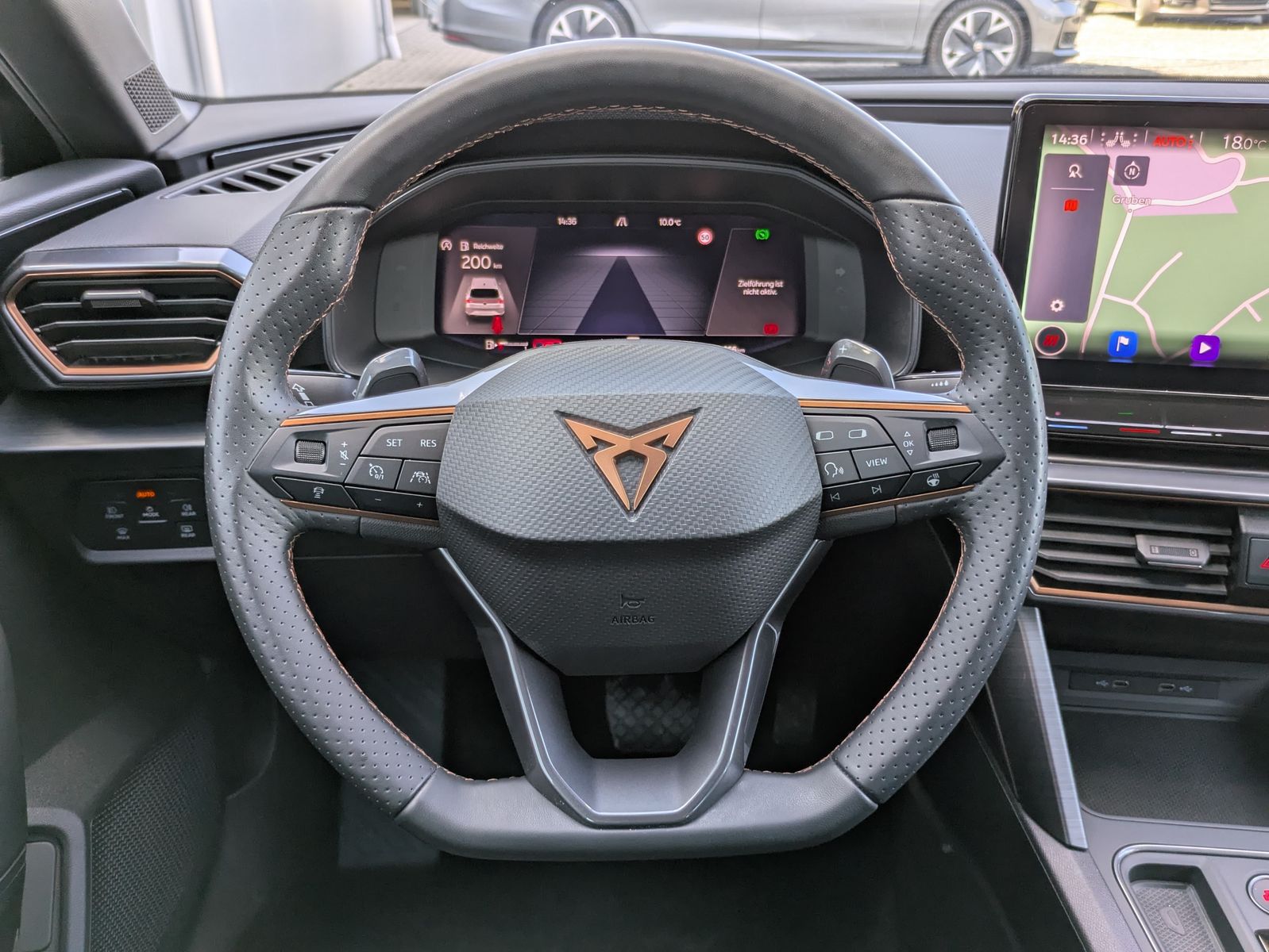 Fahrzeugabbildung CUPRA Leon 1.5 eTSI DSG MATRIX-LED*ACC*AHK*KAMERA*18"