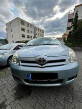 Toyota Corolla verso mit 7-Sitzen - Toyota Corolla Verso in Wiesbaden