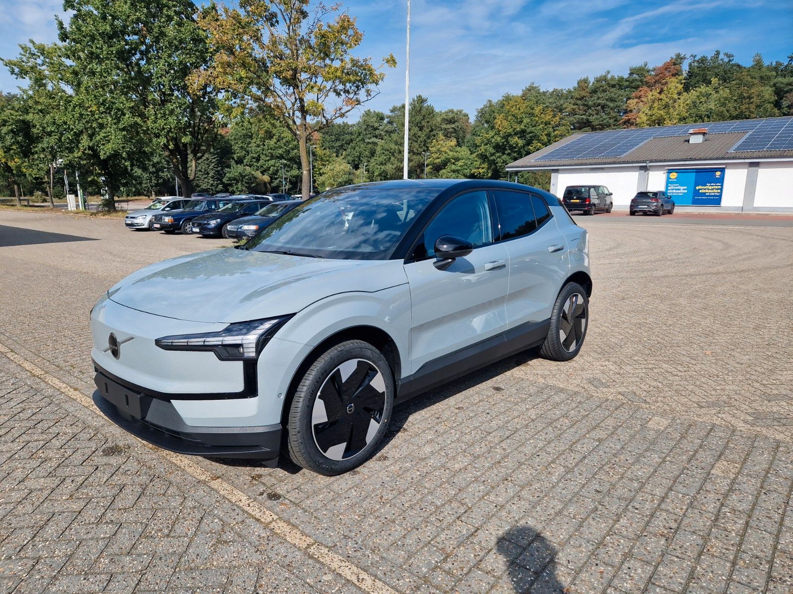 Volvo EX30 Twin Motor Performance AWD Ultra imagem 3