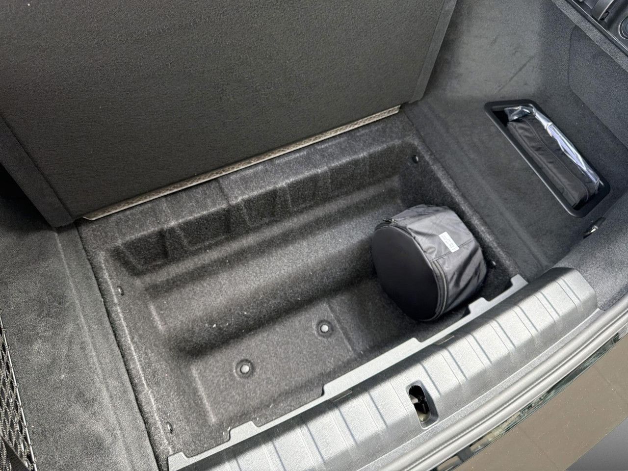 BMW i4 - Bild 23