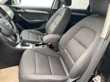 Audi Q3 - 10