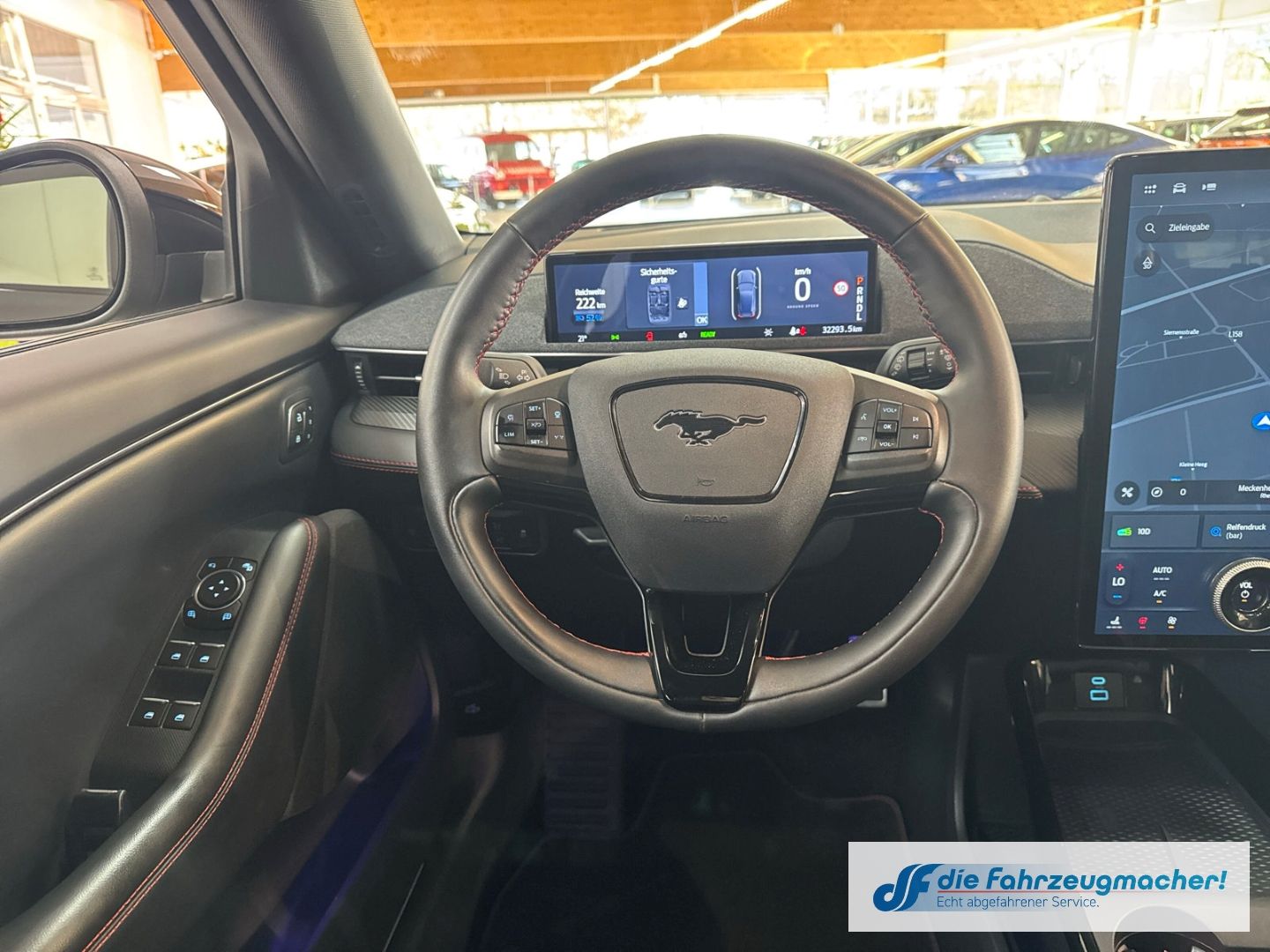 Fahrzeugabbildung Ford Mustang MACH-E Premium AWD Navi Digitales Cockpi